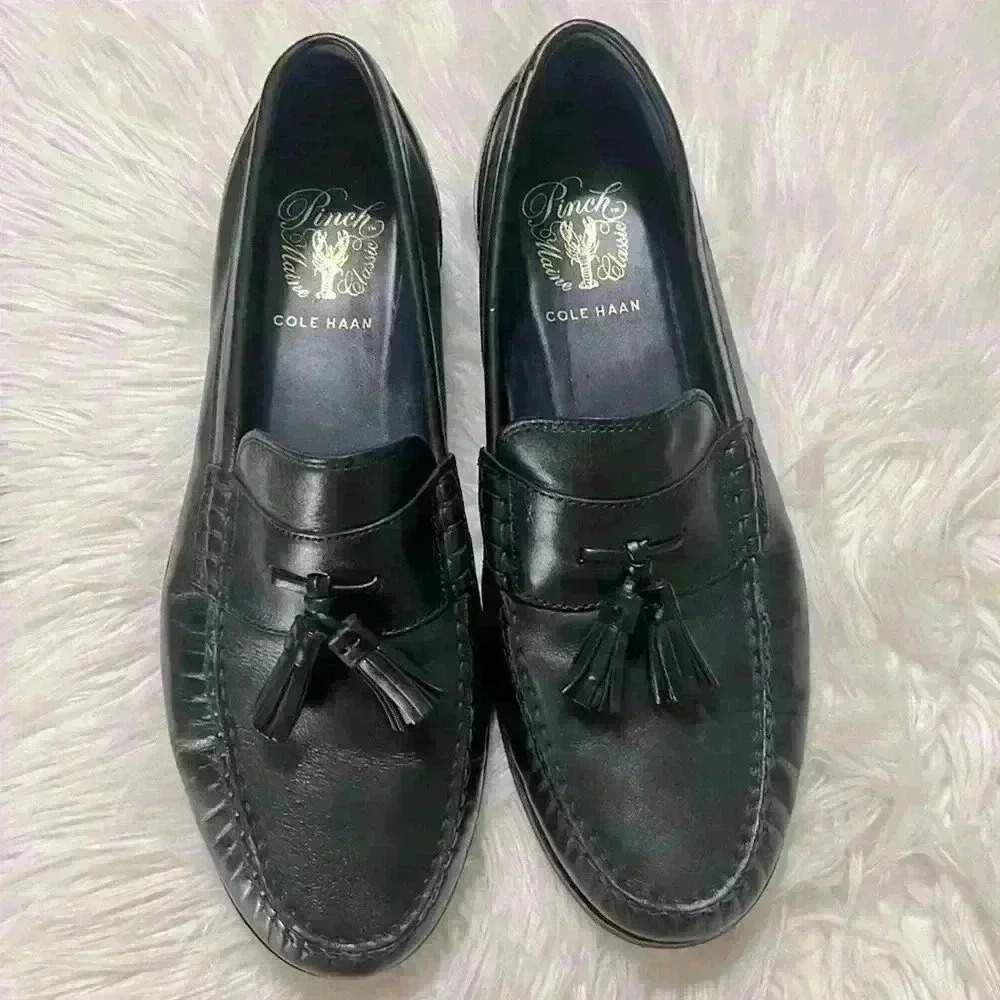 Cole Haan Pinch Grand Tassel Loafers / Black Leather / Sz 8.5